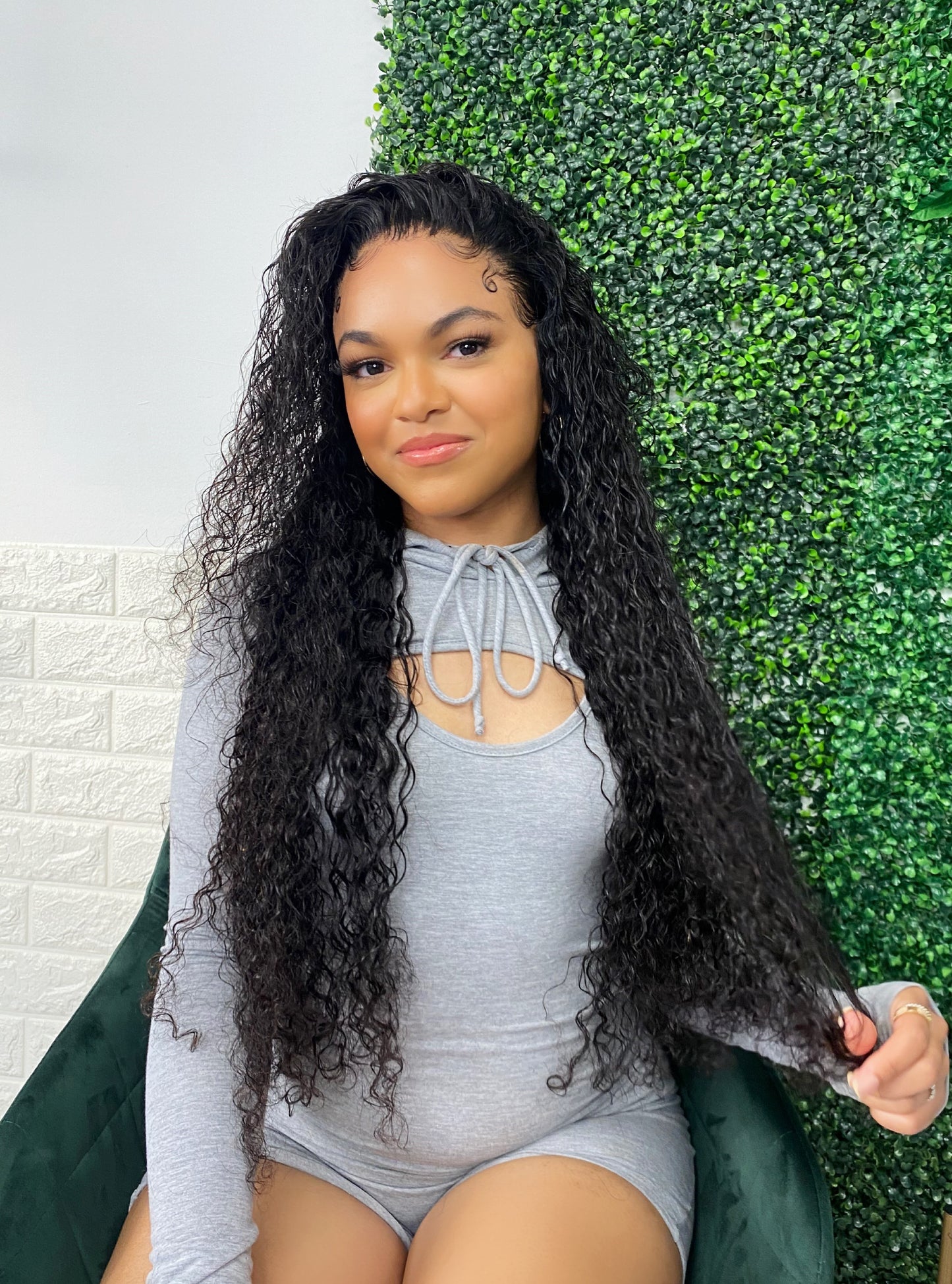 Natural black loose curl wig - Aladdin