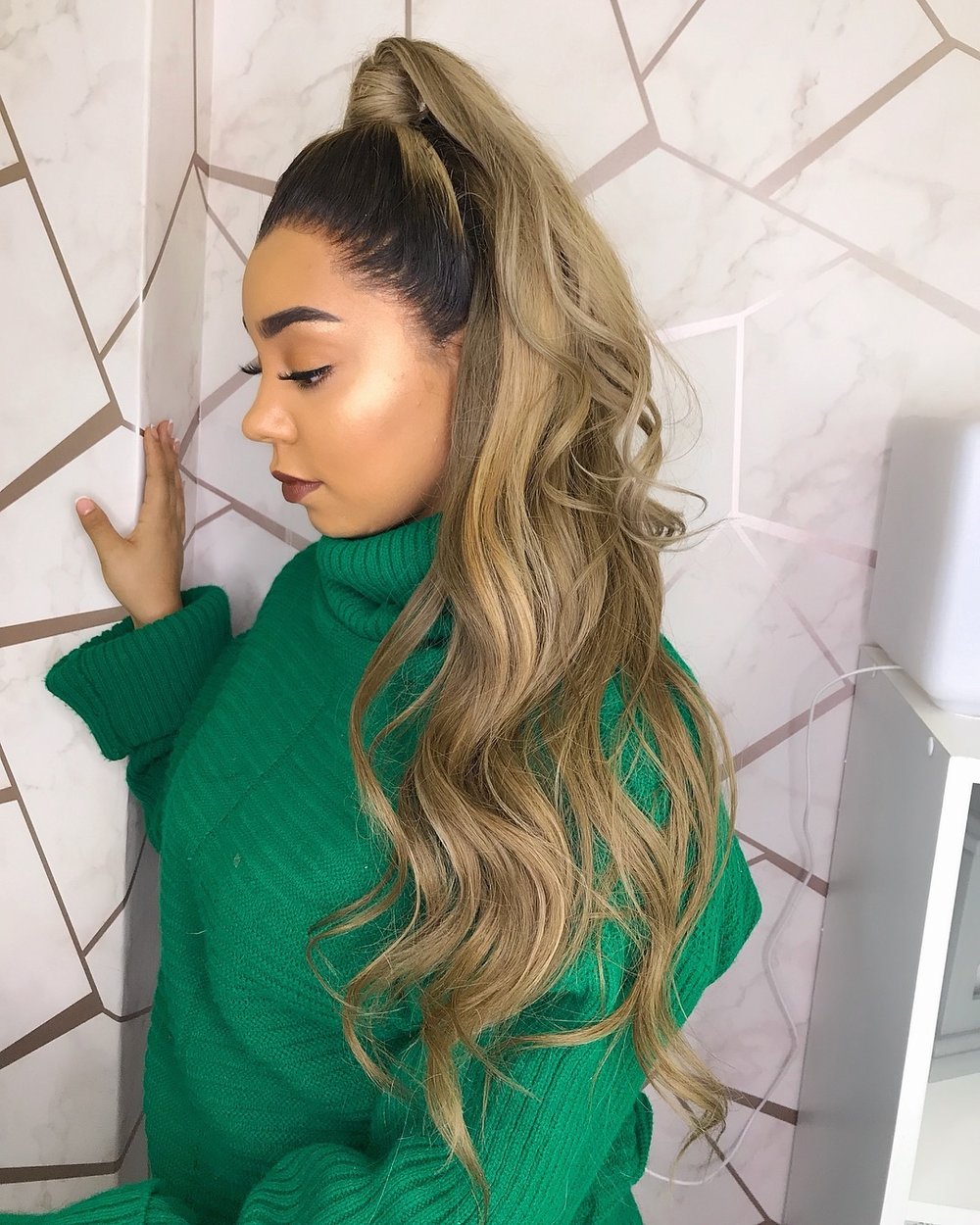 Multi blonde toned, cool light & dark blonde, dark roots wig - SHANNON